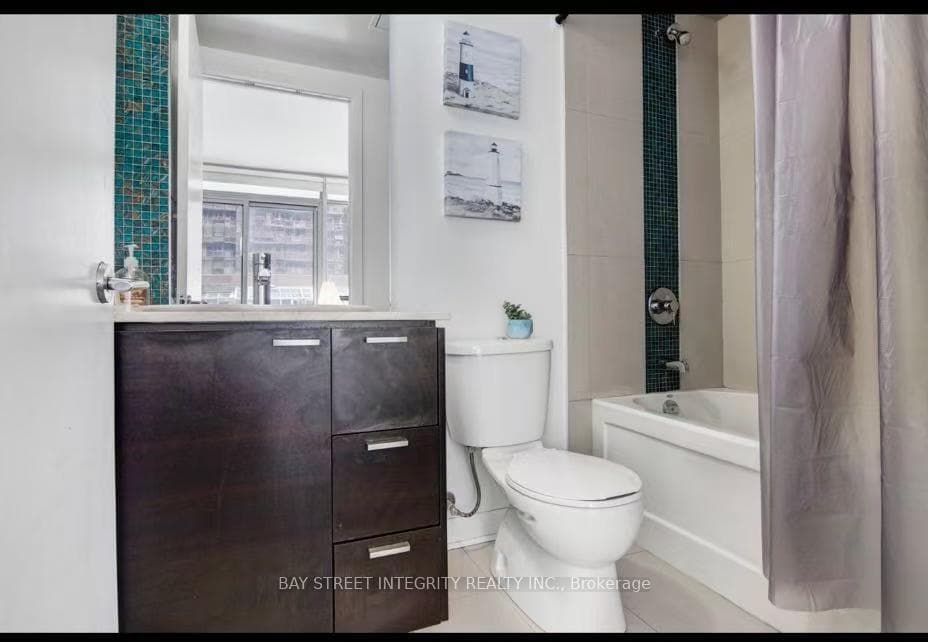 375 King Street Unit 401 photo 13