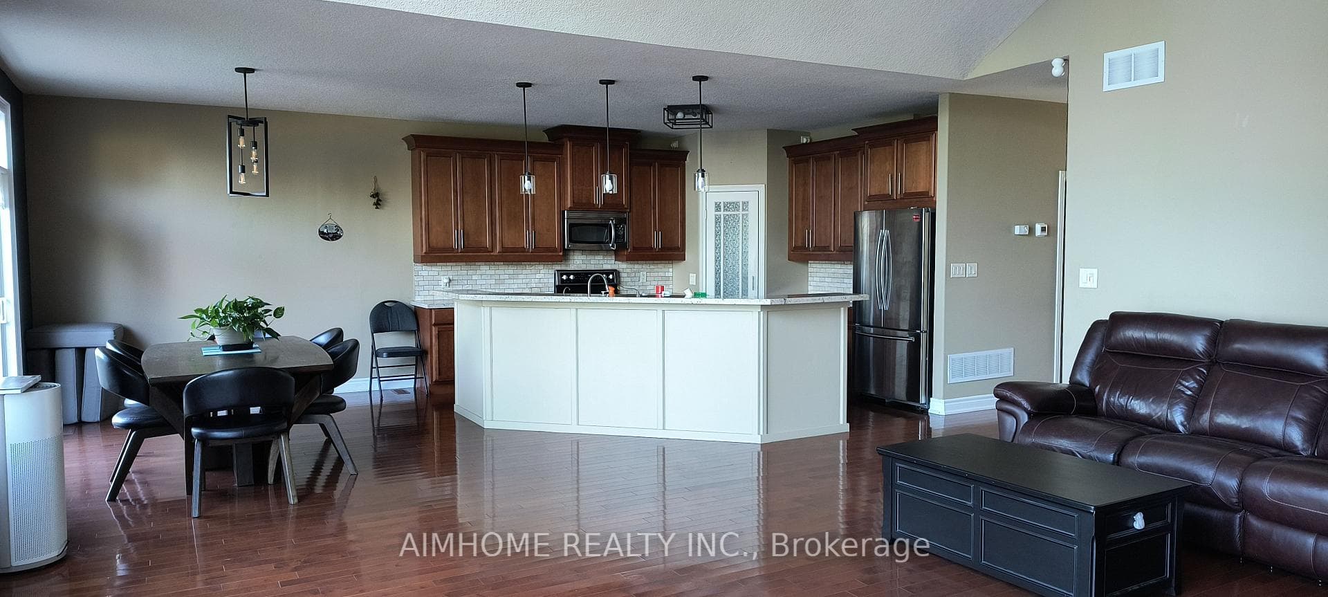 807 Stone Street Unit Main Floor photo 8