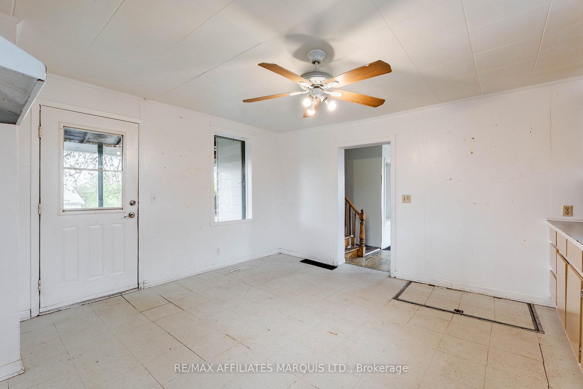 21910 Seguin Mill Street photo 33