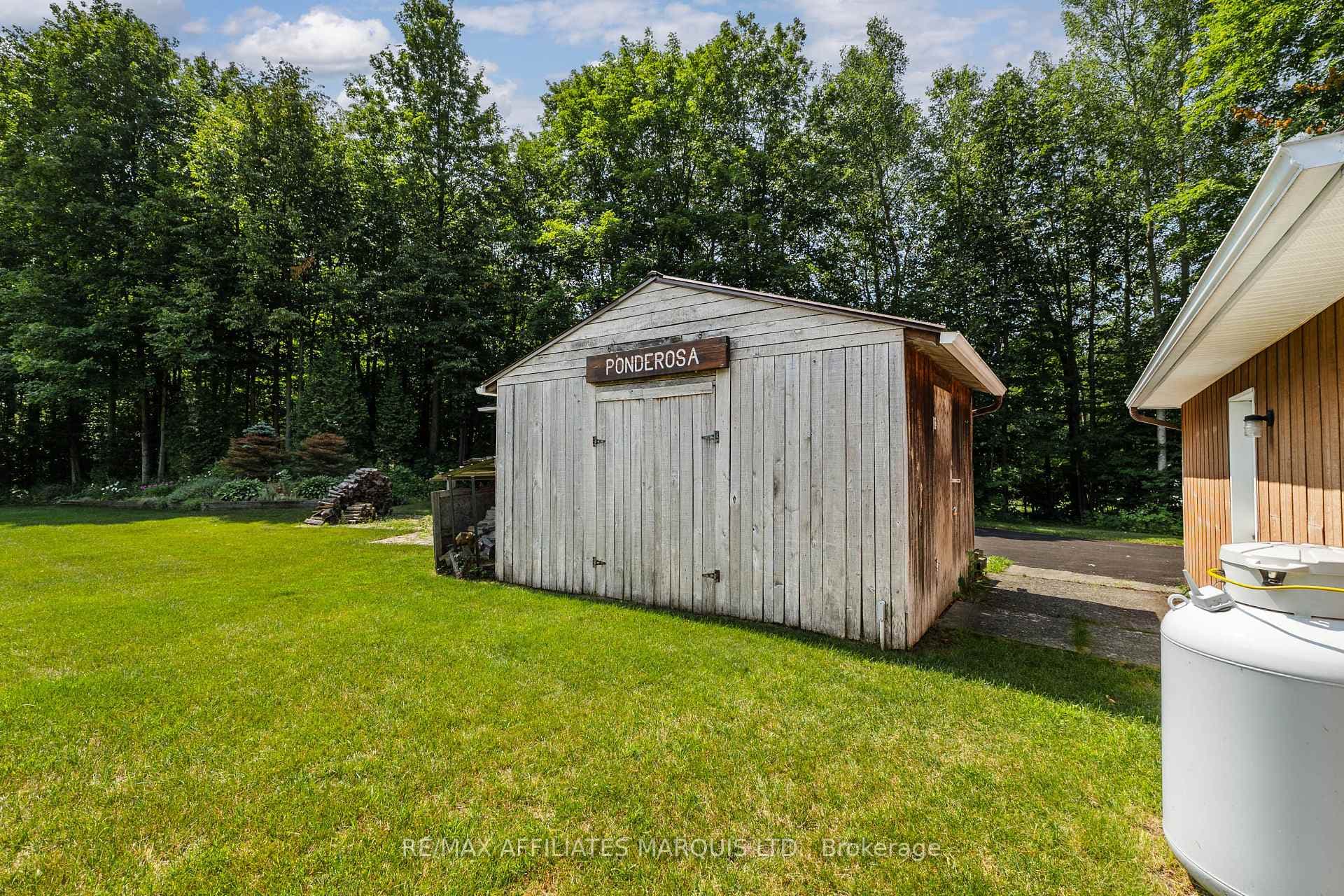 19458 Caber Road photo 38