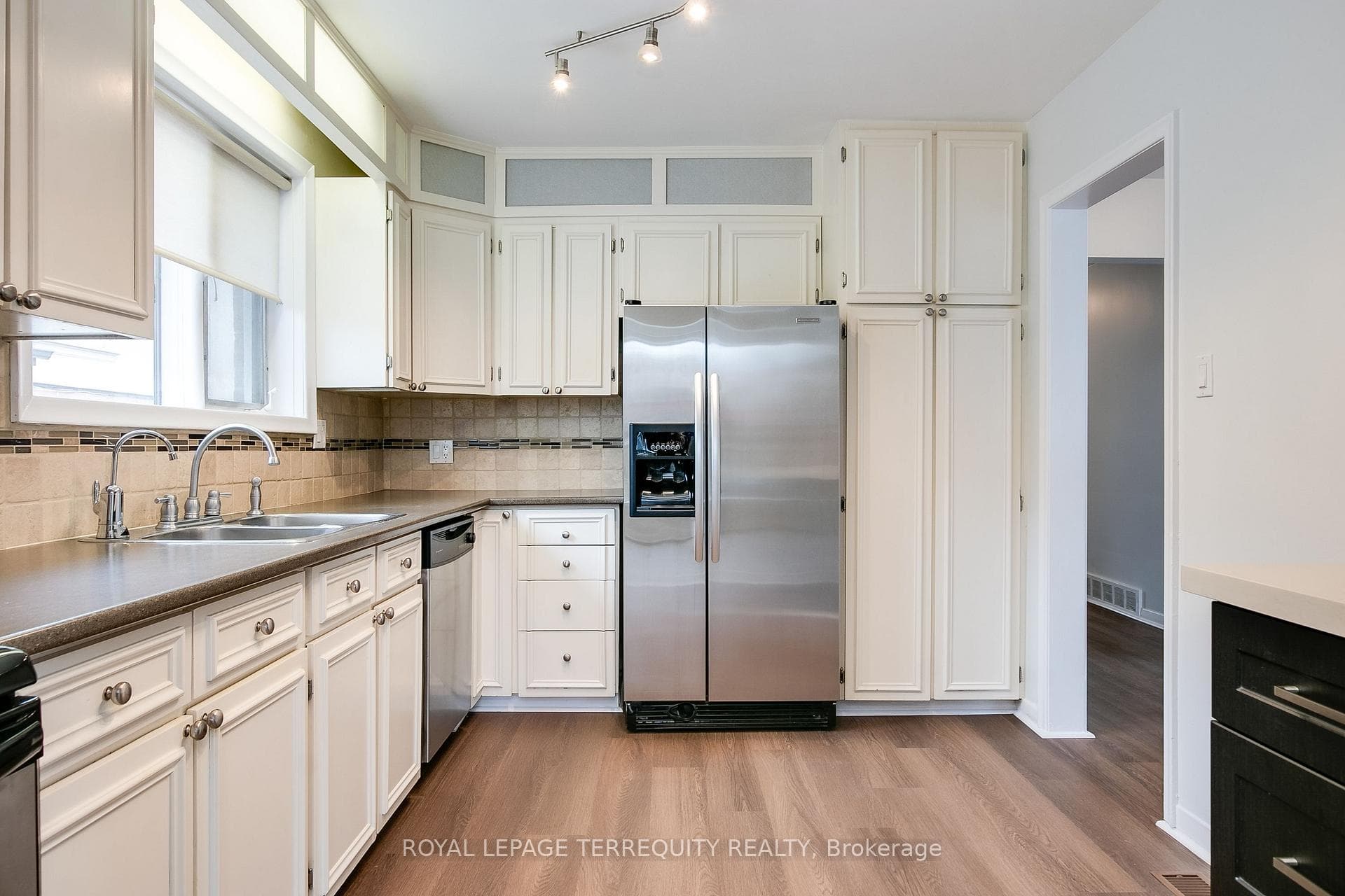 93 Searle Avenue photo 14