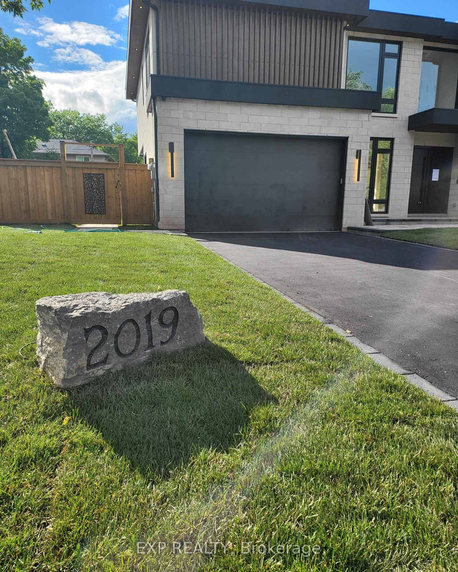 2019 Bridge Road photo 1