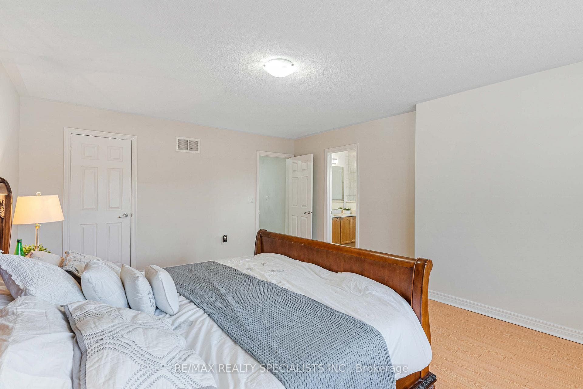 3065 Mission Hill Drive photo 23