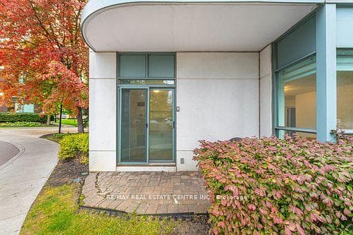 4850 Glen Erin Drive Unit 109 photo 30