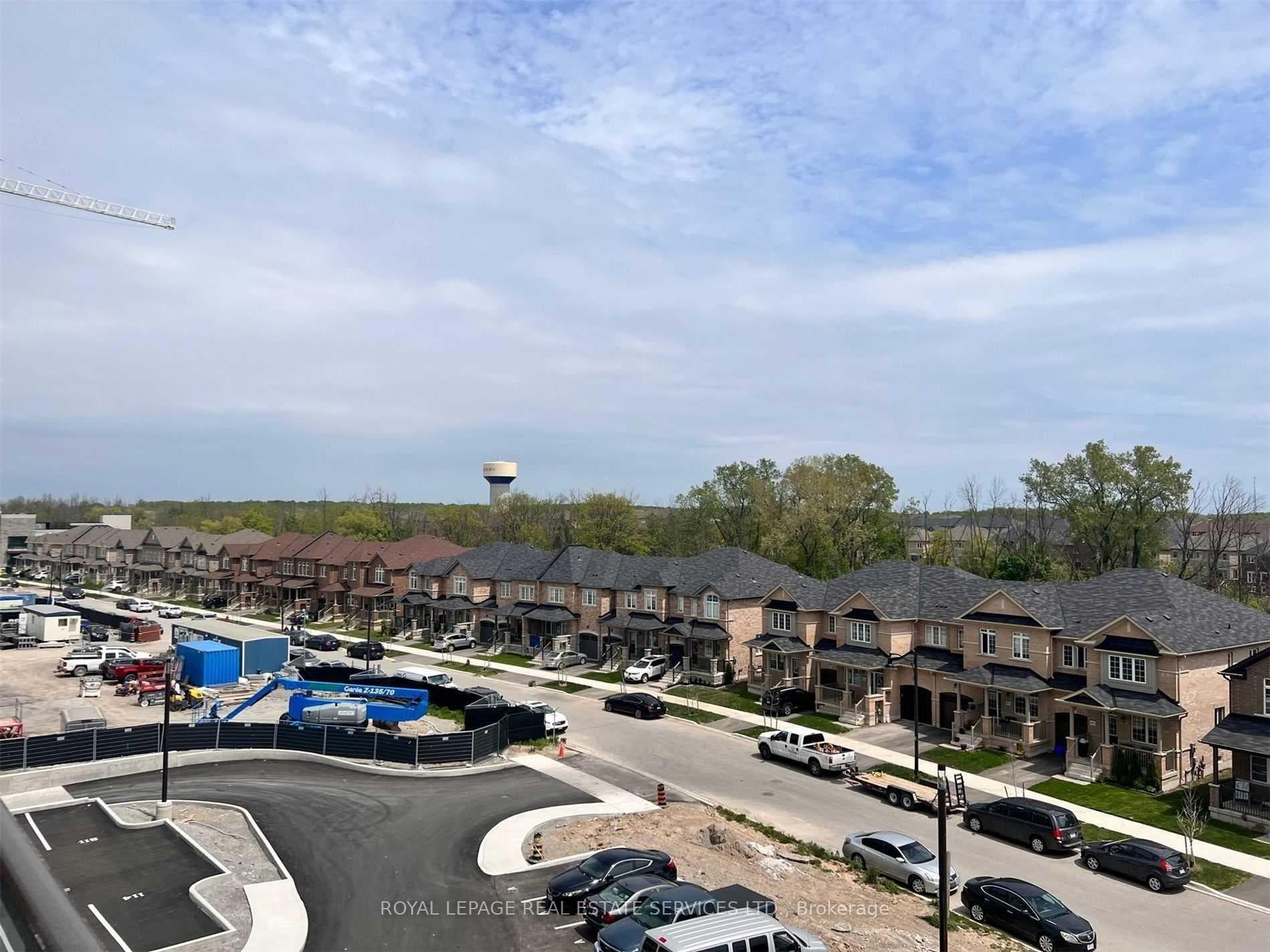 450 Dundas Street Unit 429 photo 6