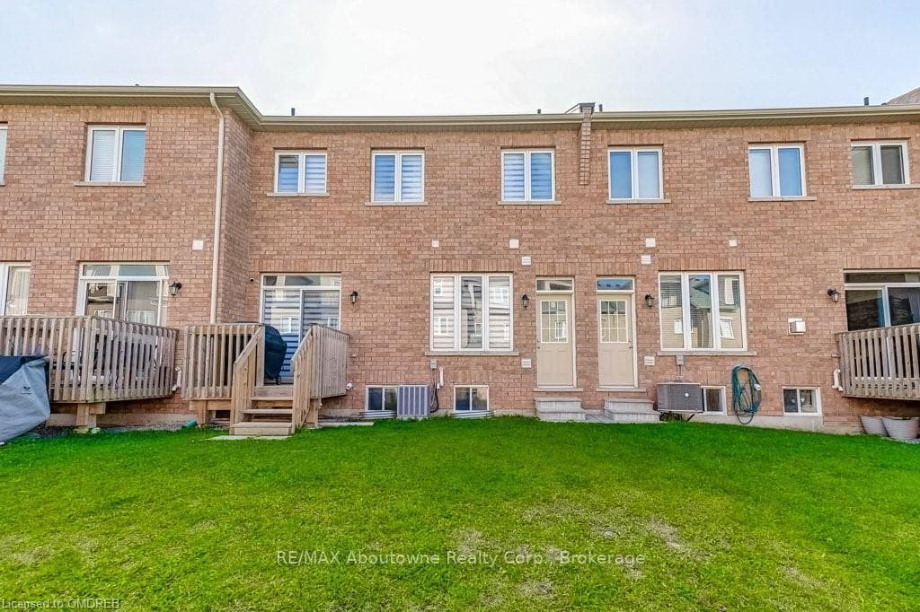 7 BEASLEY Grove photo 31