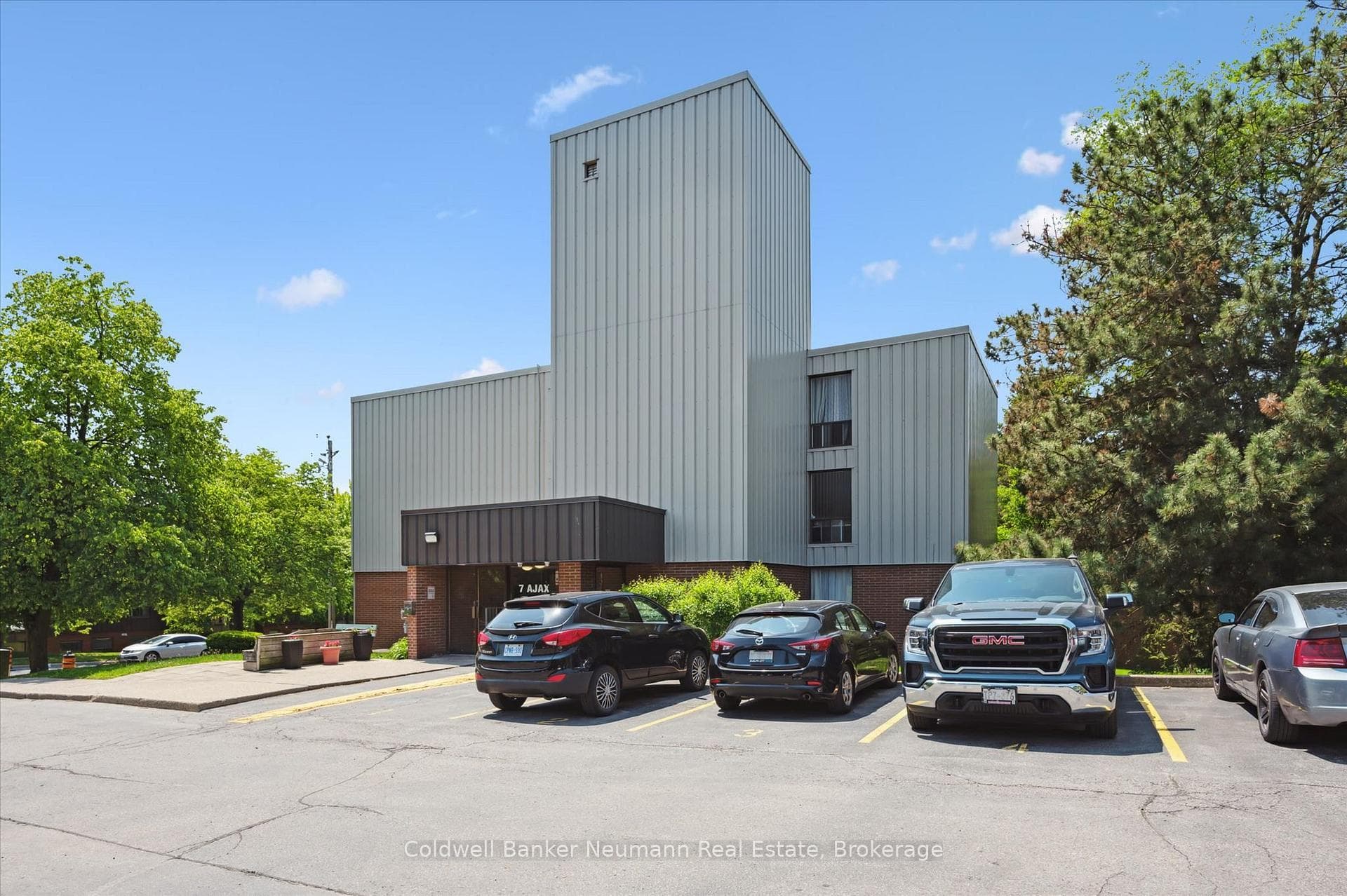 7 Ajax Street Unit 411 photo 3