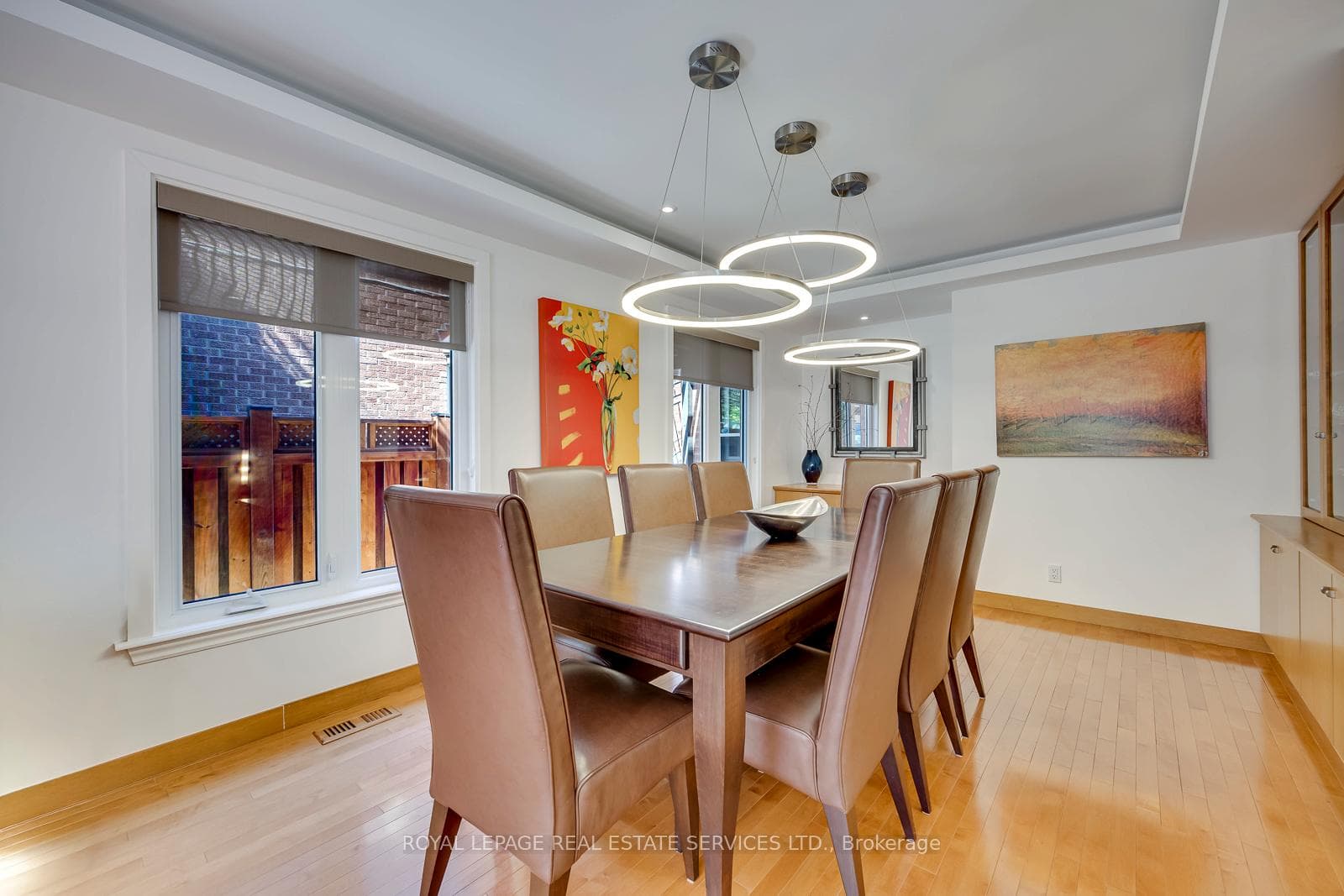 300 Canital Court photo 9
