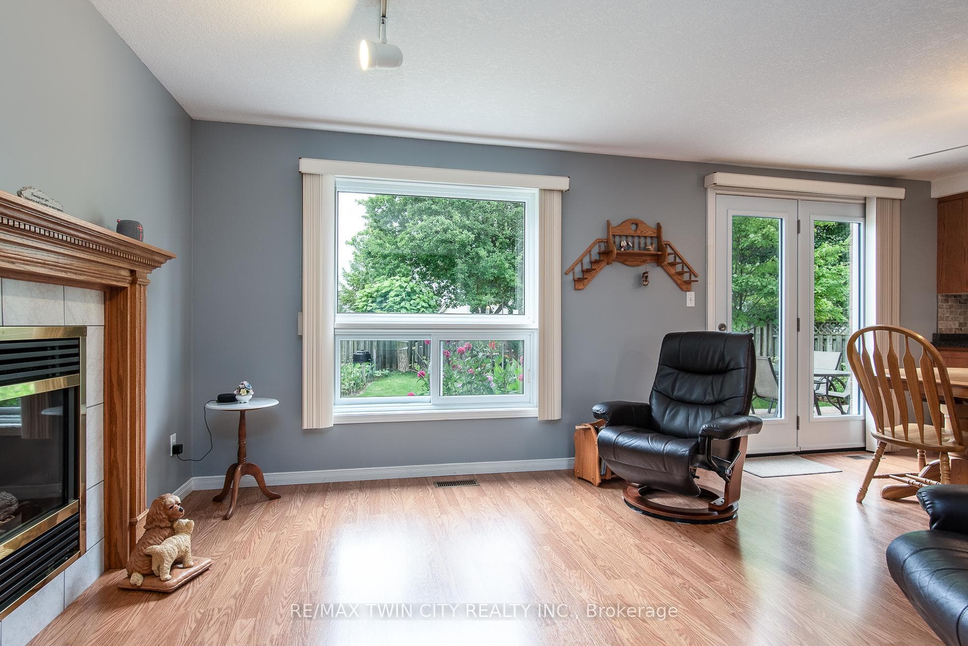 67 Marlis Crescent photo 15