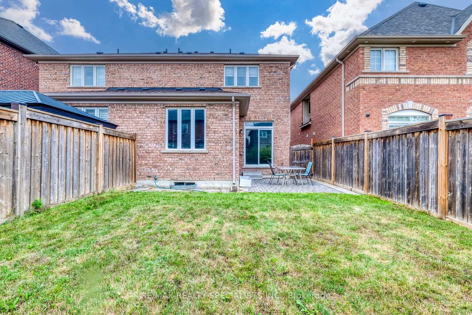 20 Wellman Crescent photo 48
