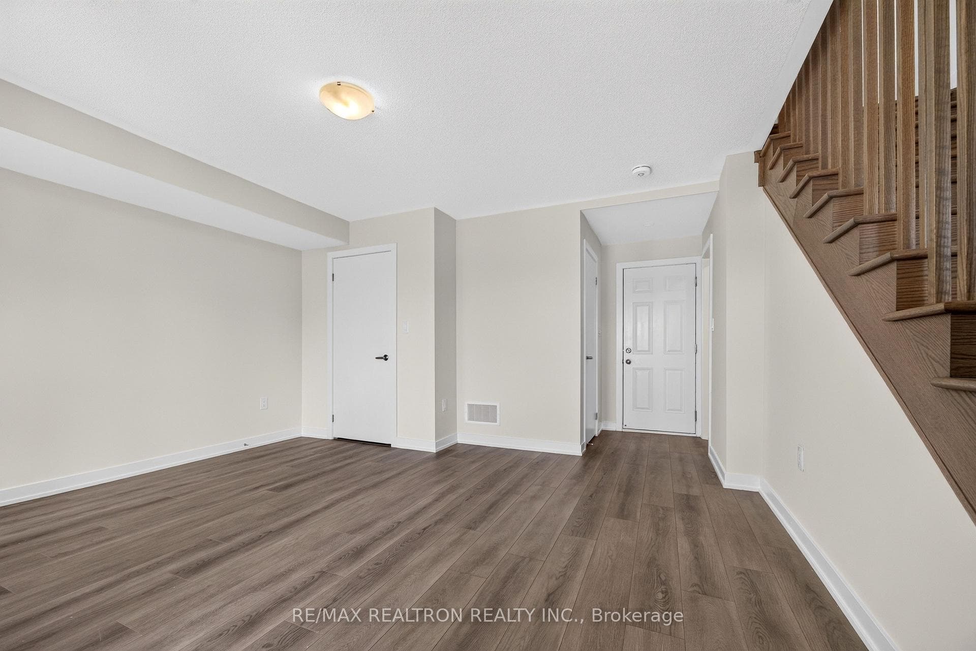 1373 Shankel Road photo 8