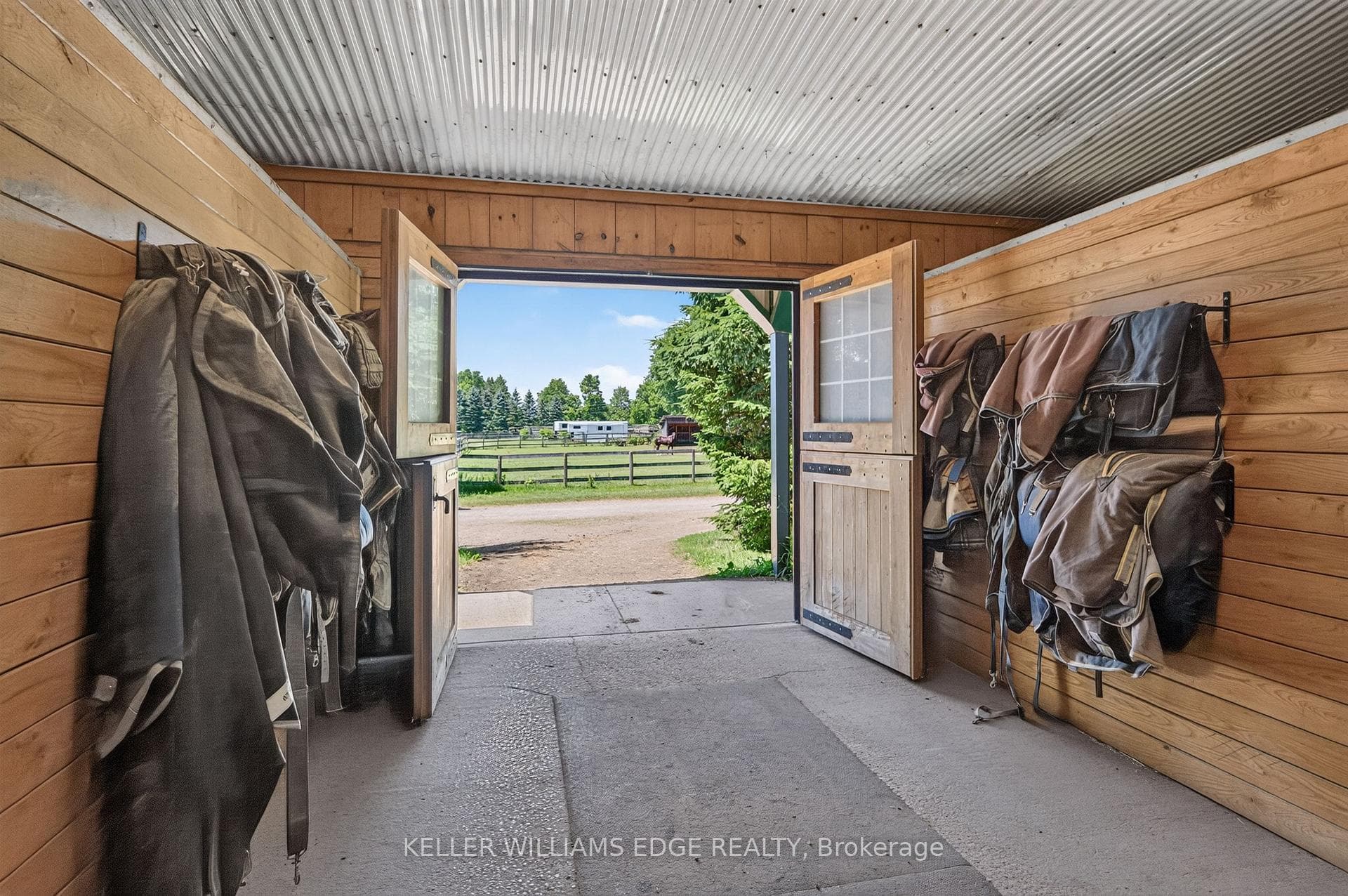 STABLES