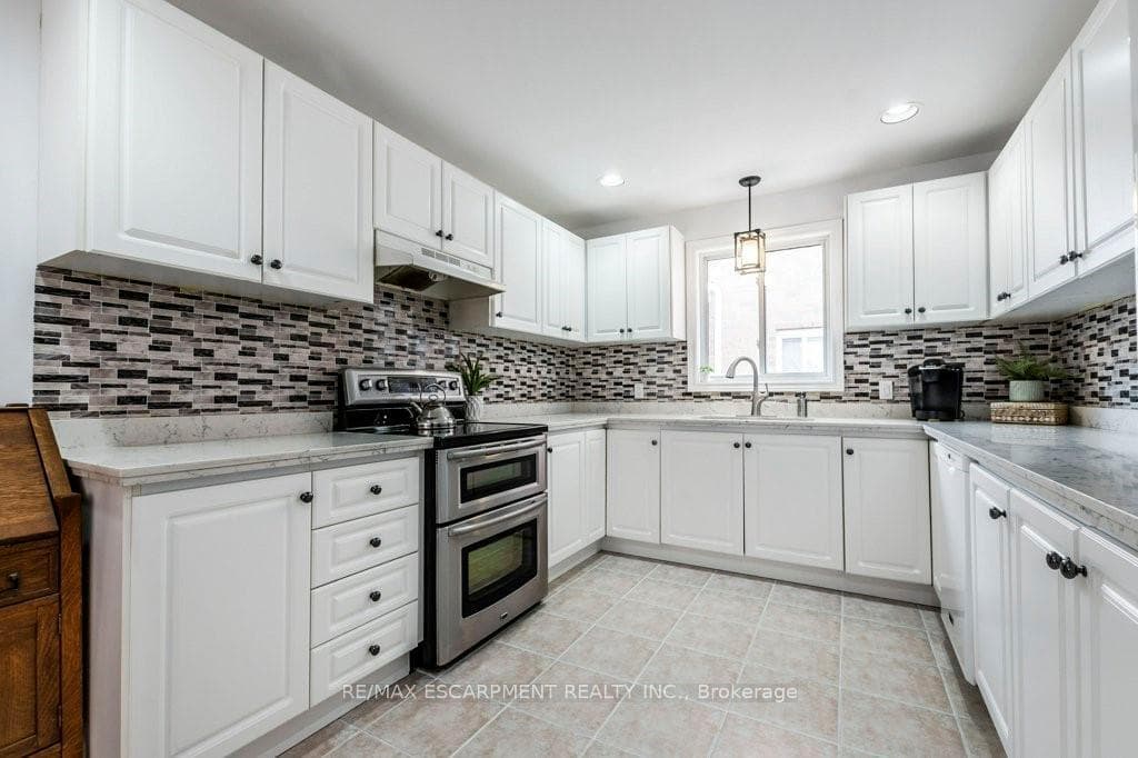 62 Spadara Drive photo 13