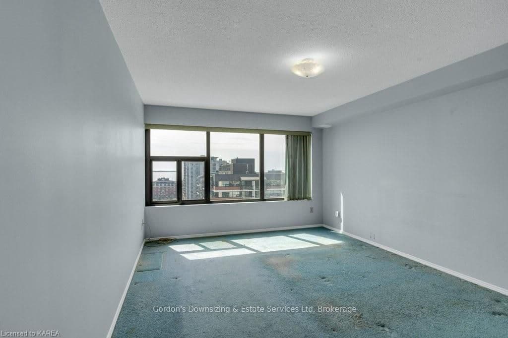 185 ONTARIO Street Unit 1301 photo 27