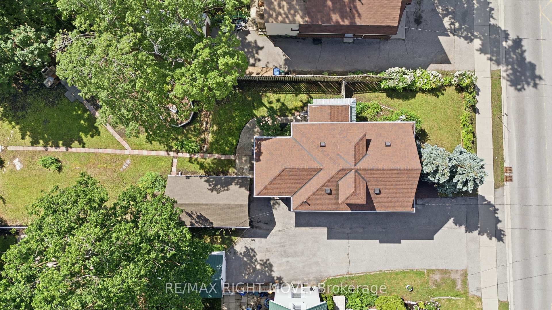 108 West Street photo 48