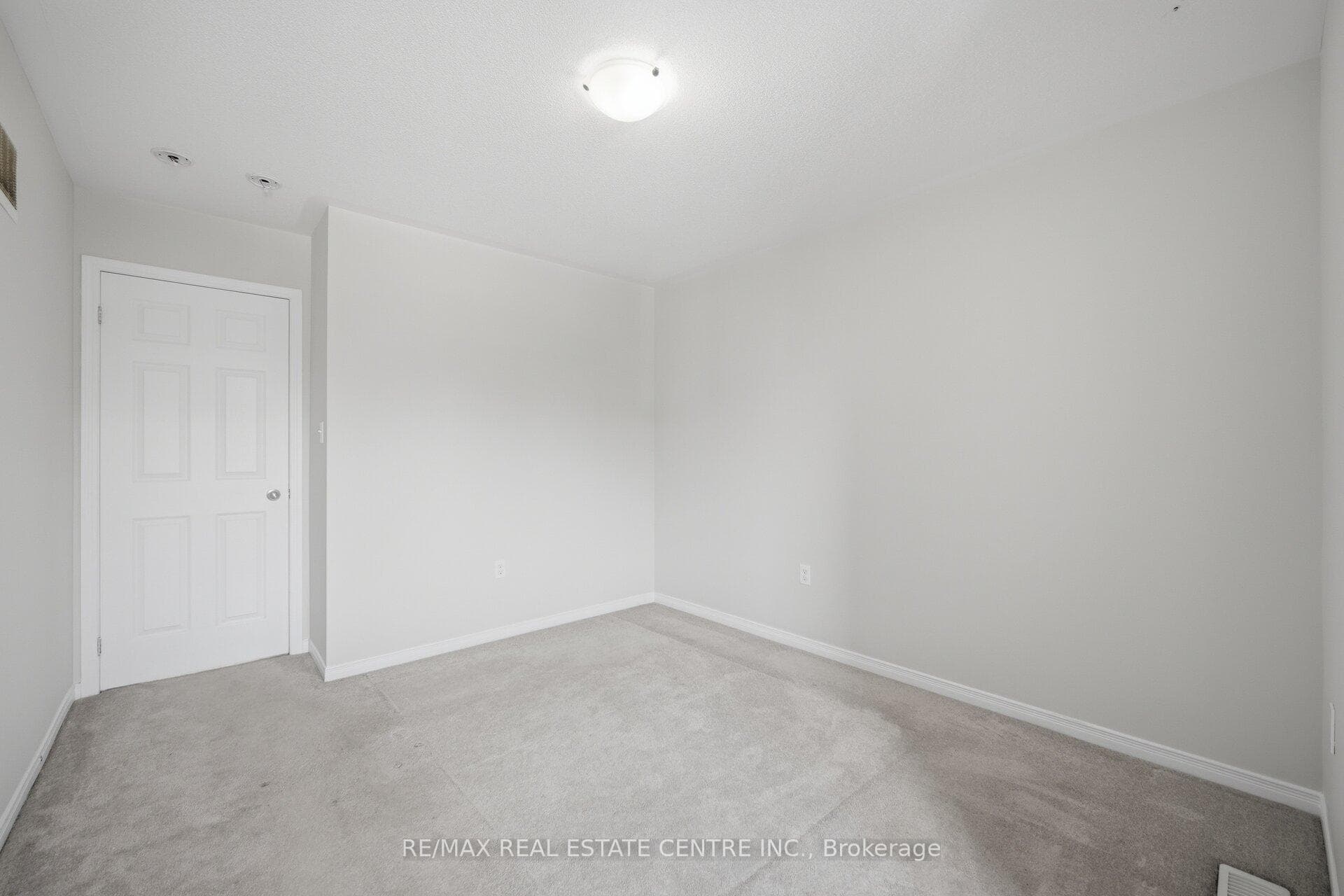 570 Windfields Farm Drive photo 26
