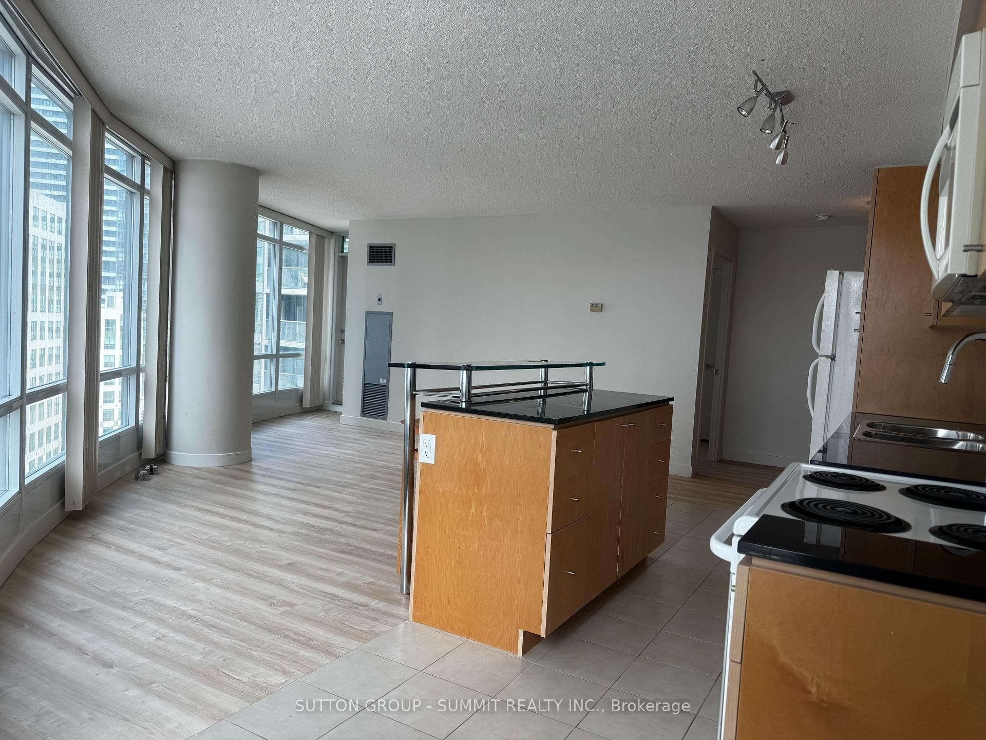 373 Front Street Unit 1510 photo 3