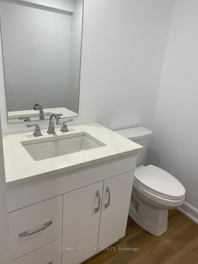 76 Cameron Crescent photo 20