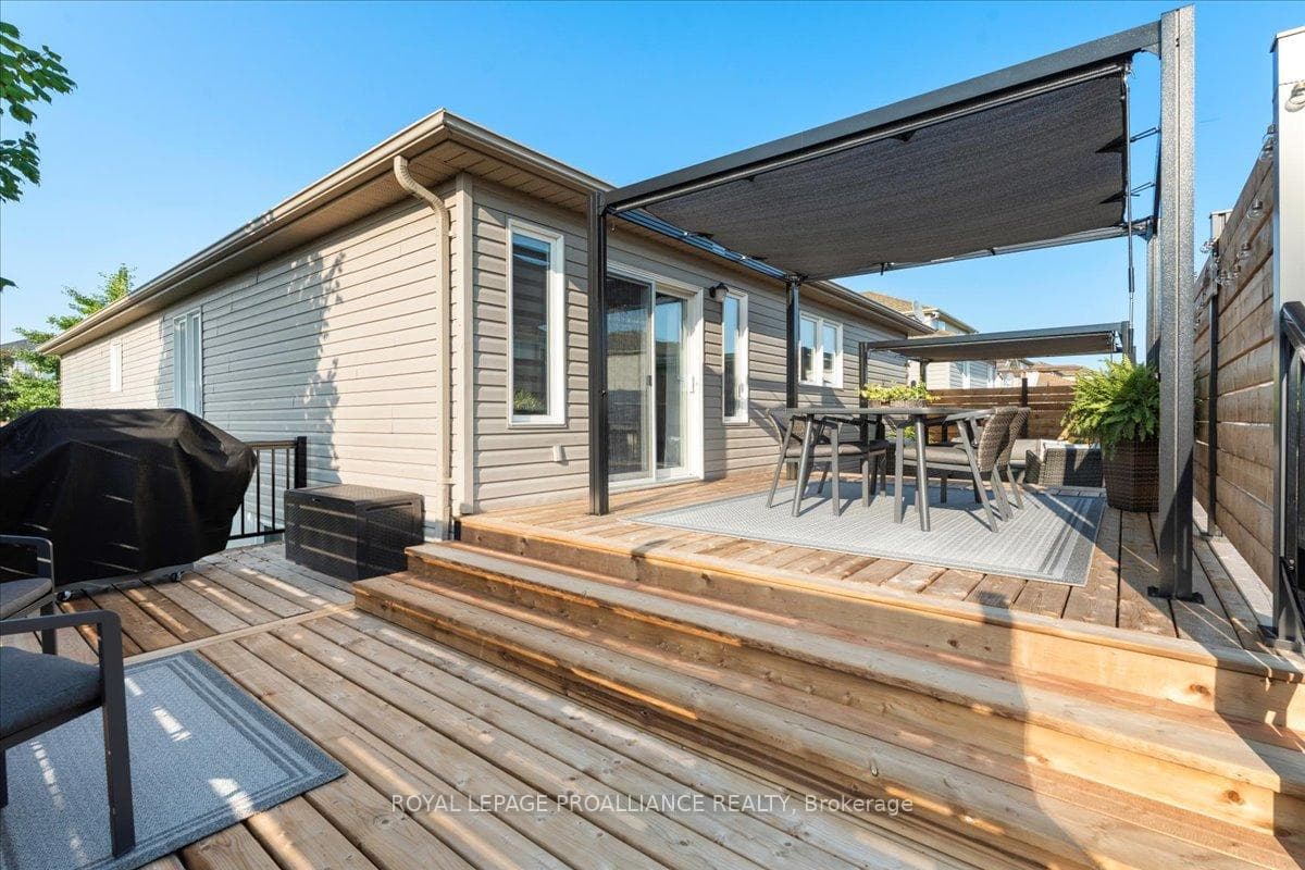 1351 Frank Street photo 33