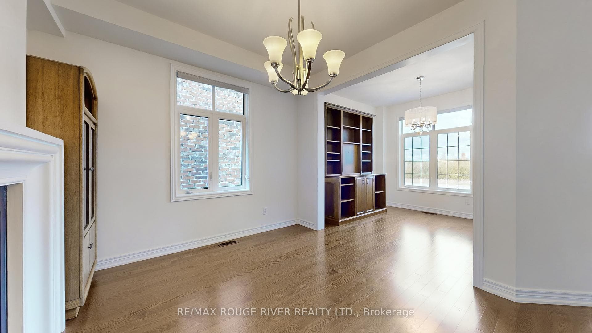 2732 Donald Cousens Parkway photo 7