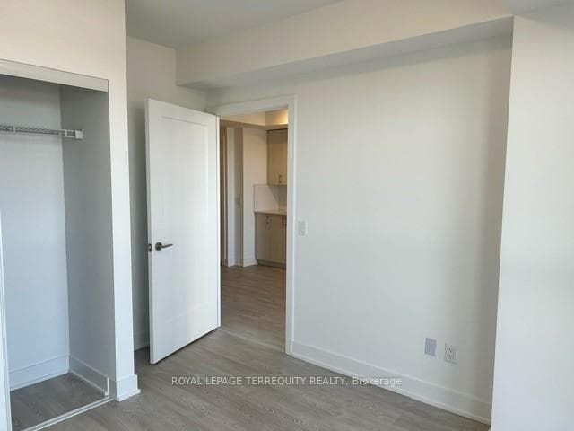 2545 Simcoe Street Unit 421 photo 13