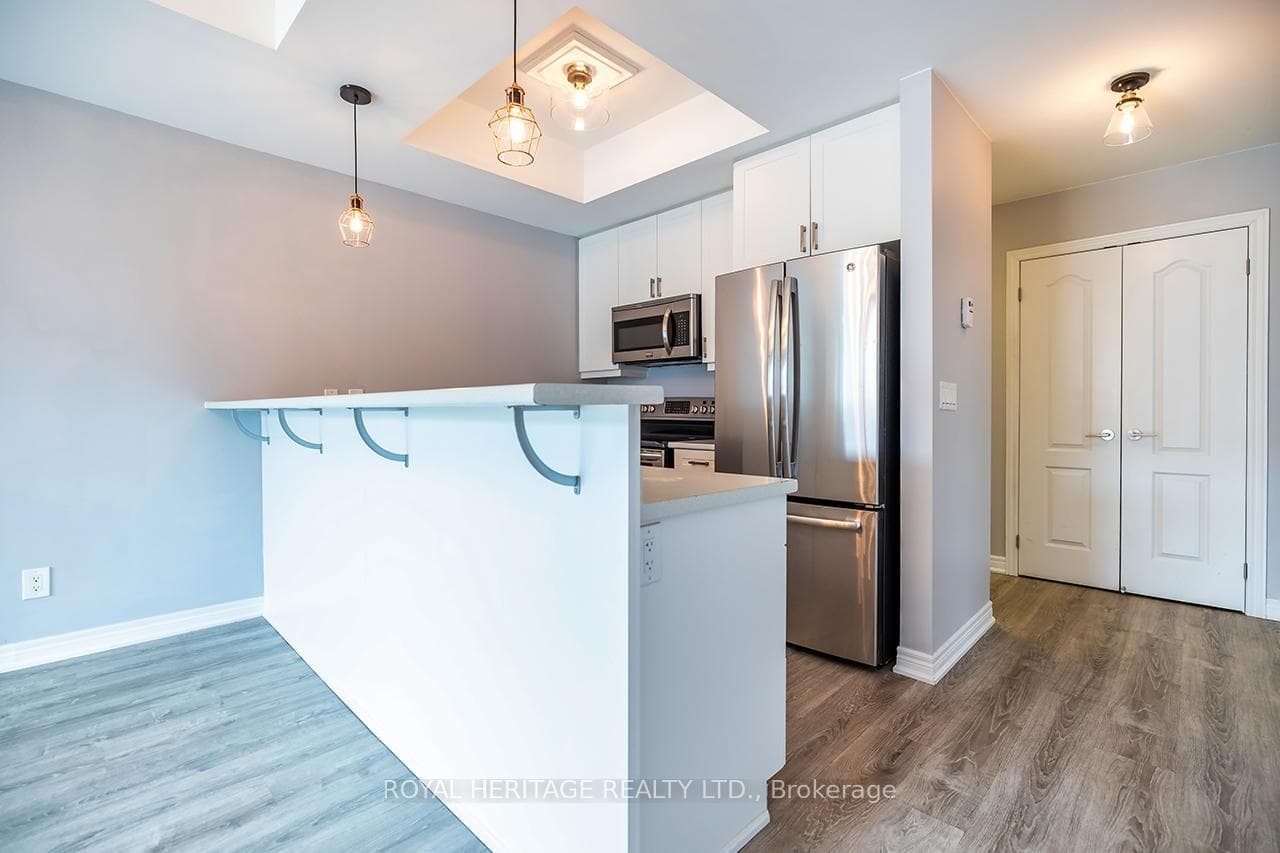 660 Gordon Street Unit 313 photo 7