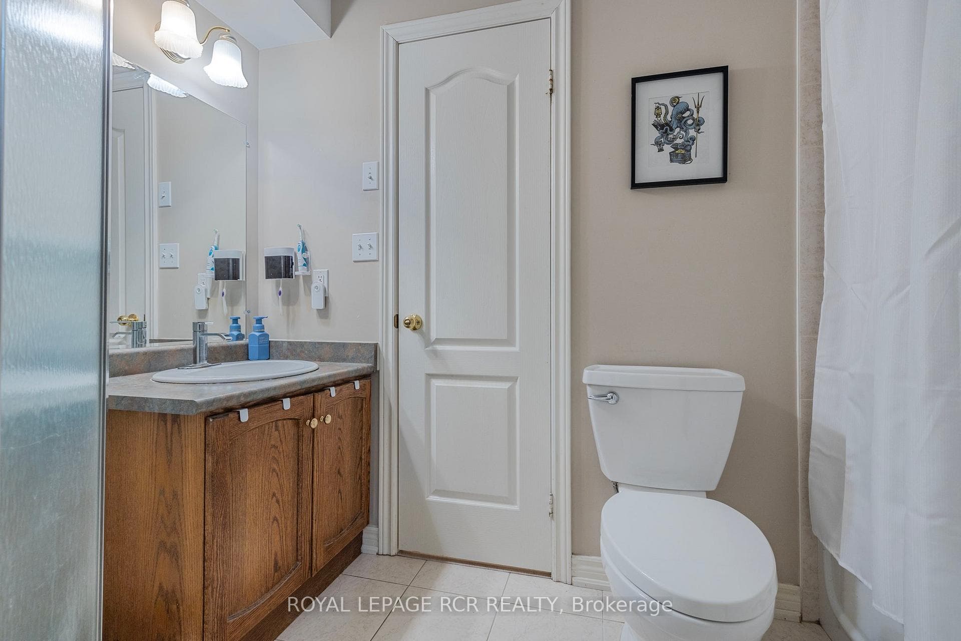 448 Oak Street photo 27