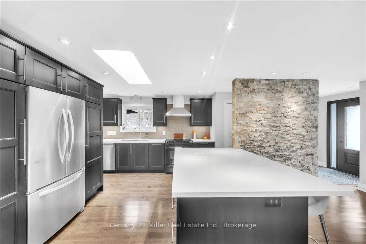 2301 Devon Road photo 13