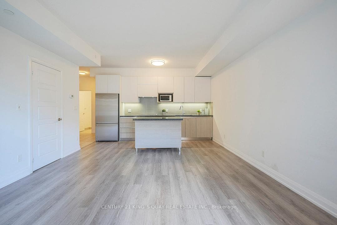 15 water walk Drive Unit 501 photo 19