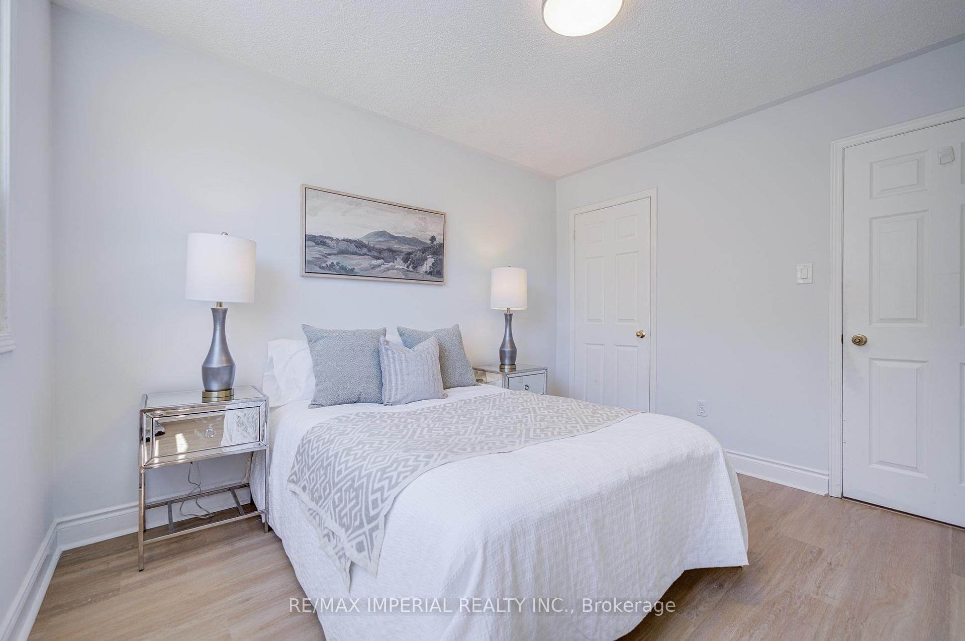 3377 Hargrove Road photo 22