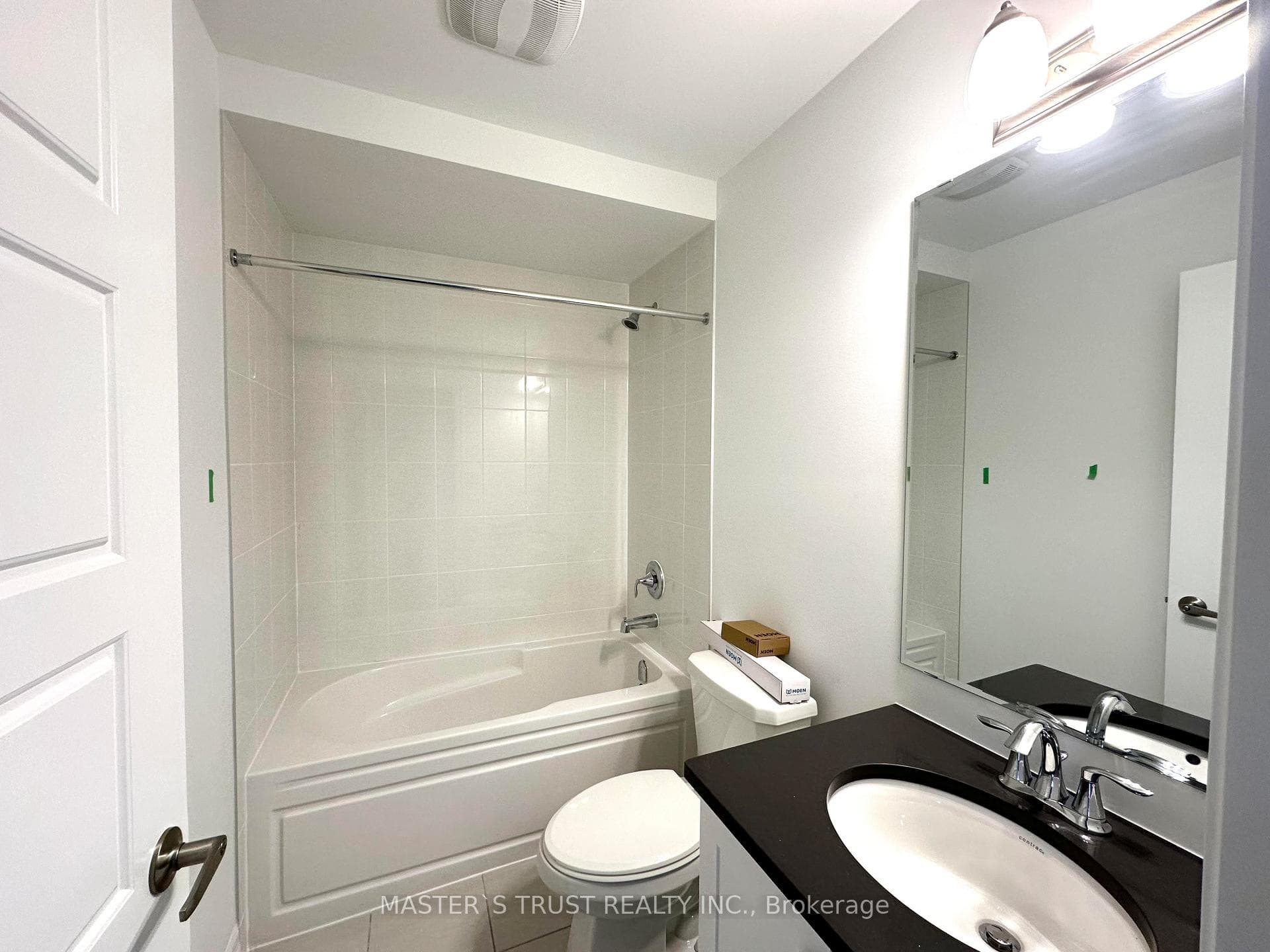 1405 William Halton Parkway photo 14