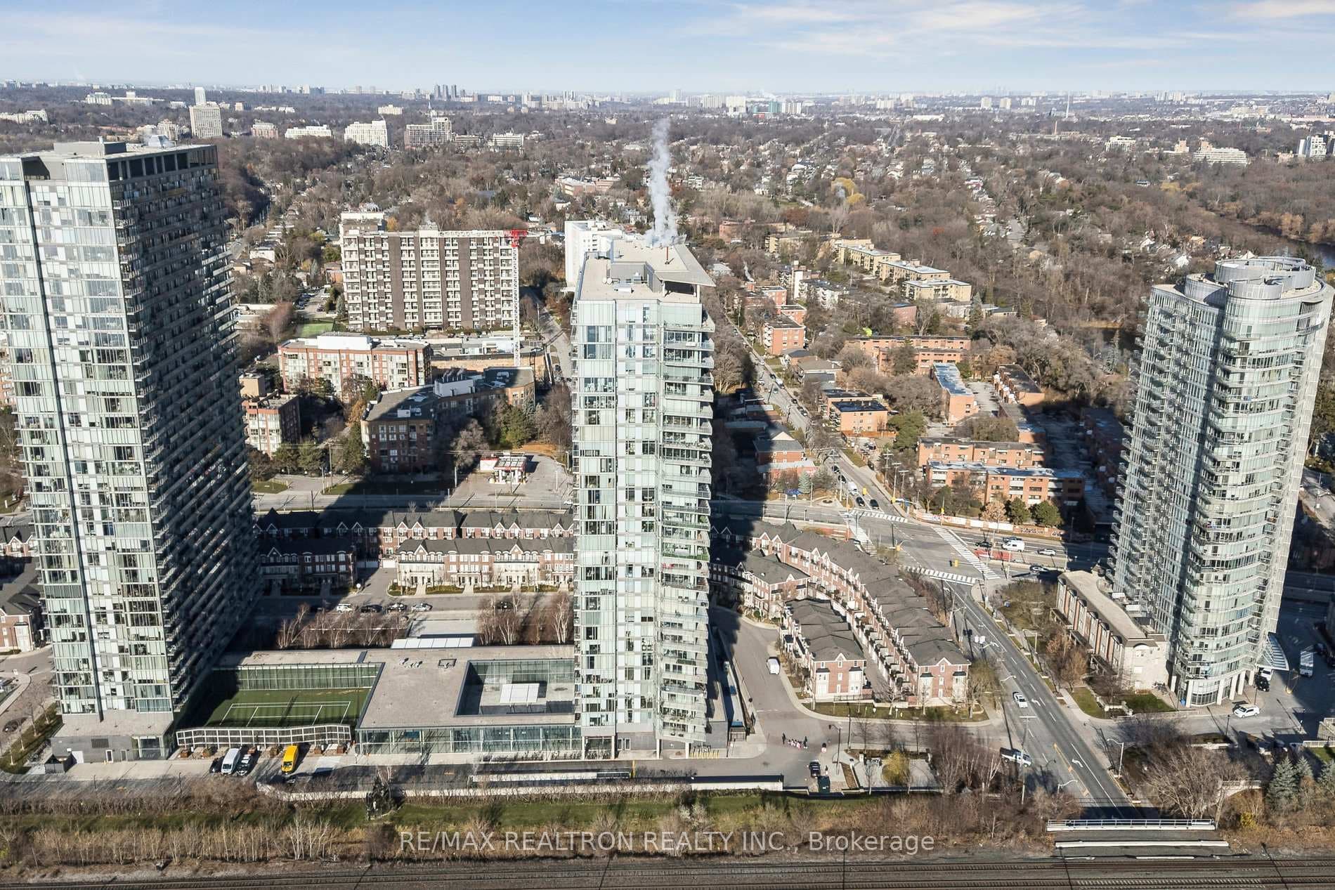 103 The Queensway N/A Unit 2805 photo 44
