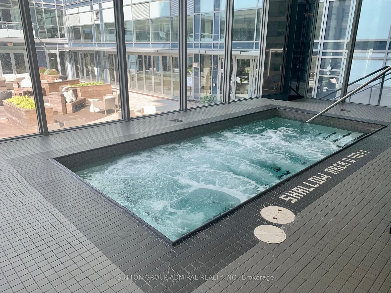 Jacuzzi