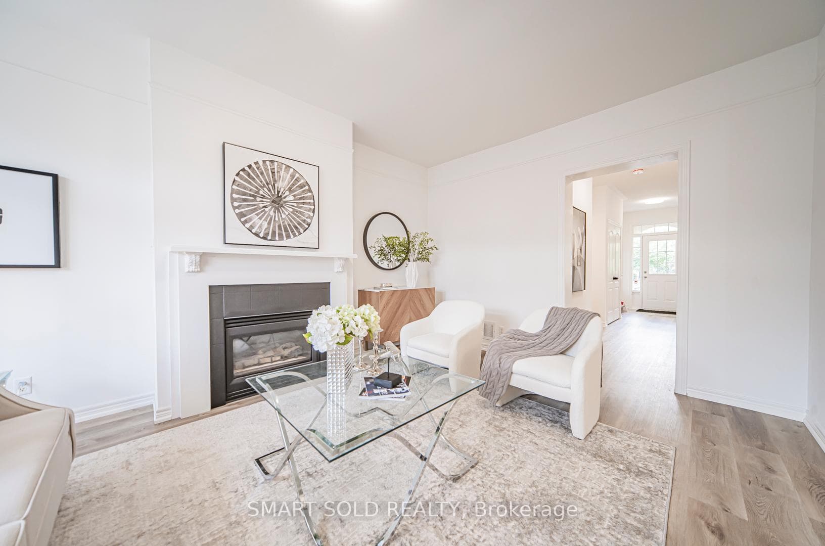 21 Donald Sim Avenue photo 12