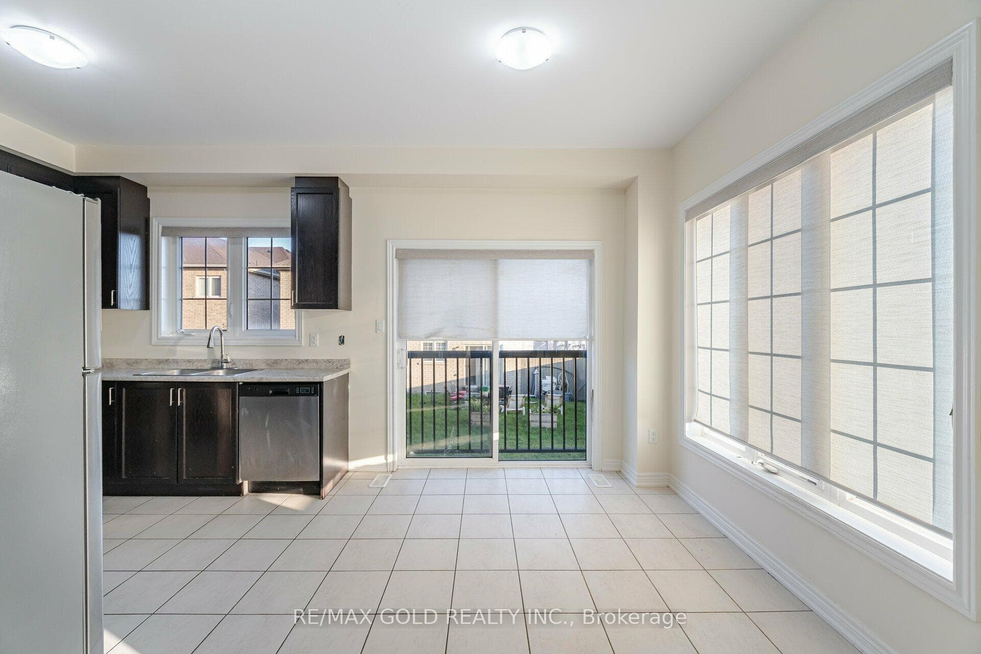 63 Frenchpark Circle photo 14