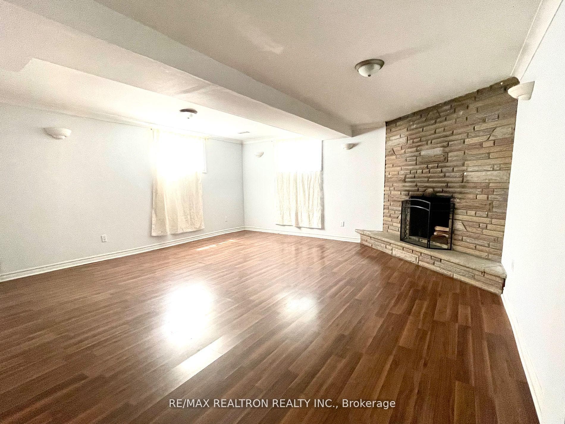 216 Glebemount Avenue Unit Main photo 13