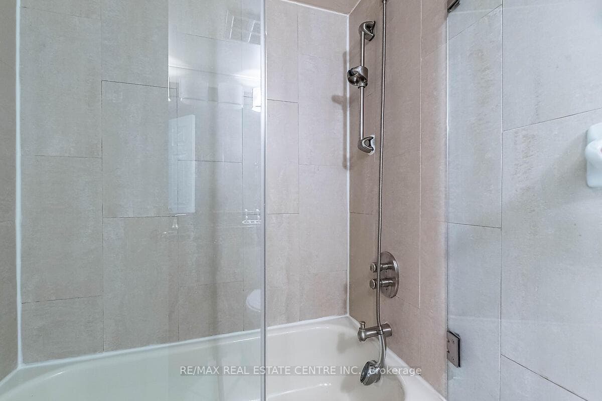 335 Webb Drive Unit 1503 photo 33