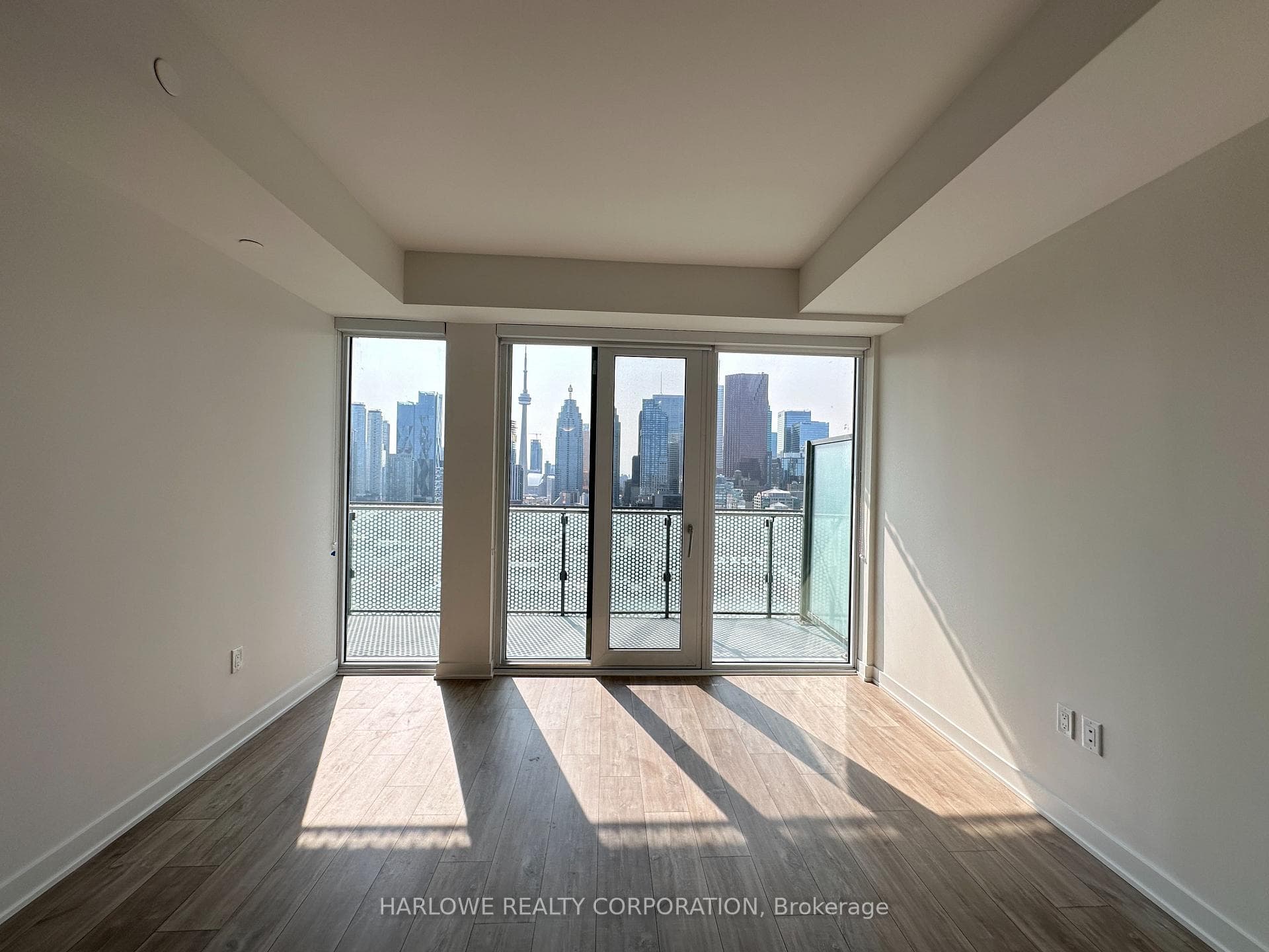 135 Lower Sherbourne Street Unit 2727 W photo 8