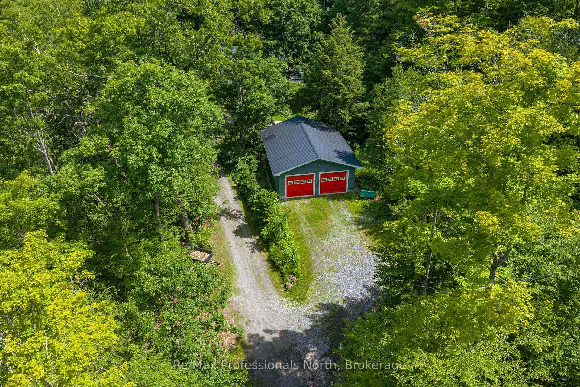 1032 Bradley Road photo 42
