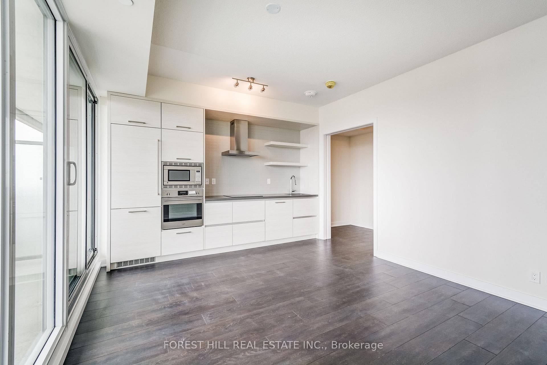 2221 Yonge Street Unit 4301 photo 33