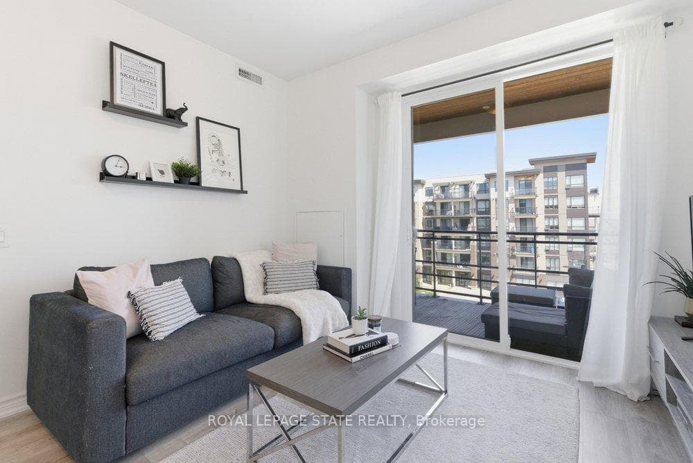 40 Esplanade Lane Unit 406 photo 12