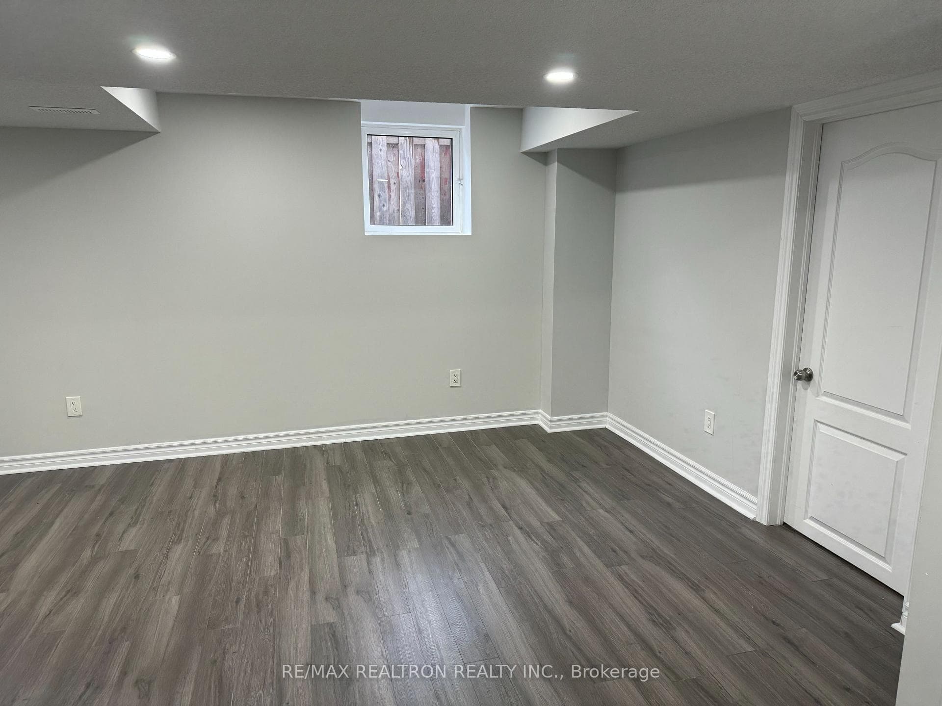 3 Tara Crescent Unit BSMT photo 6