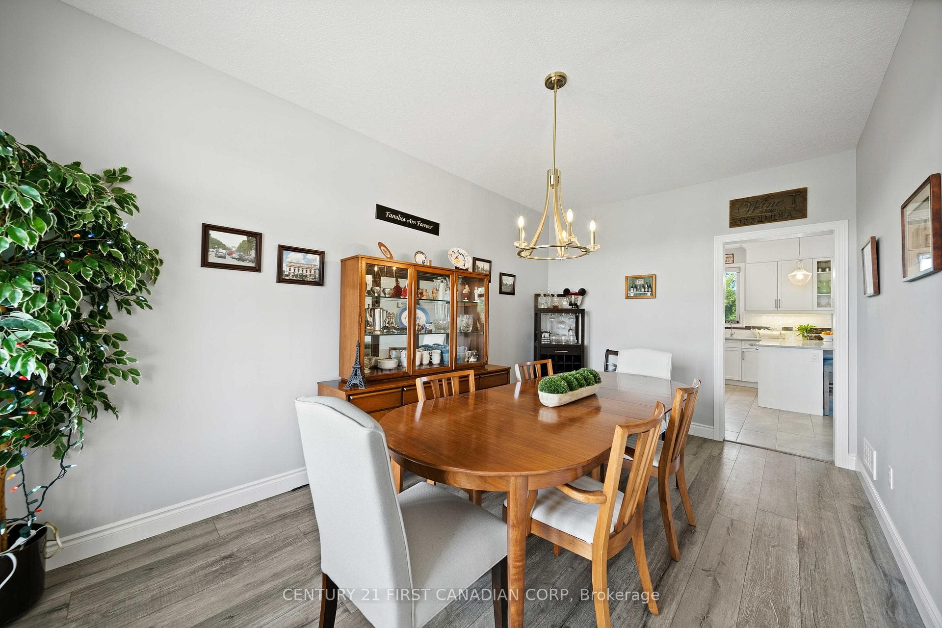 155 Spencer Avenue photo 22
