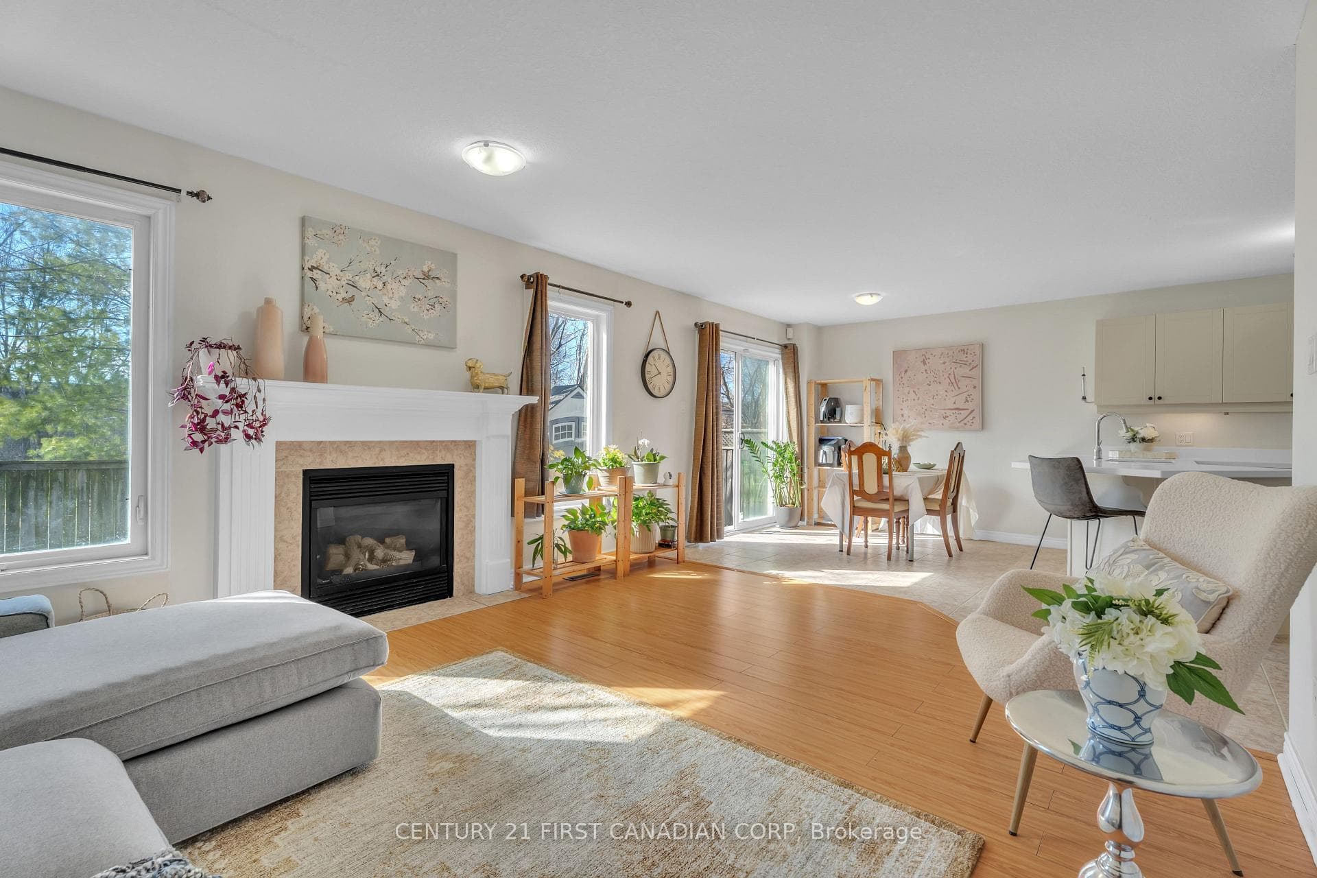 89 Mctaggart Court photo 15