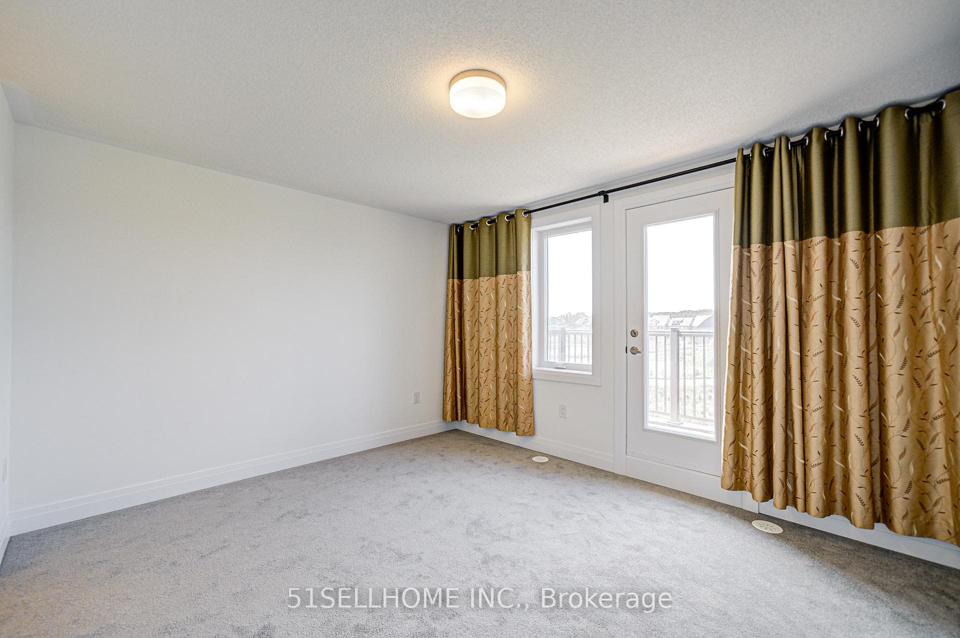 3250 Crystal Drive photo 32