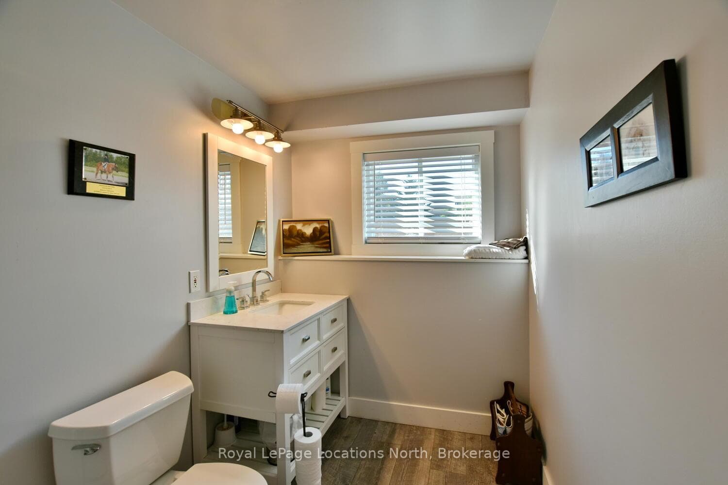 lower level 3 pc washroom