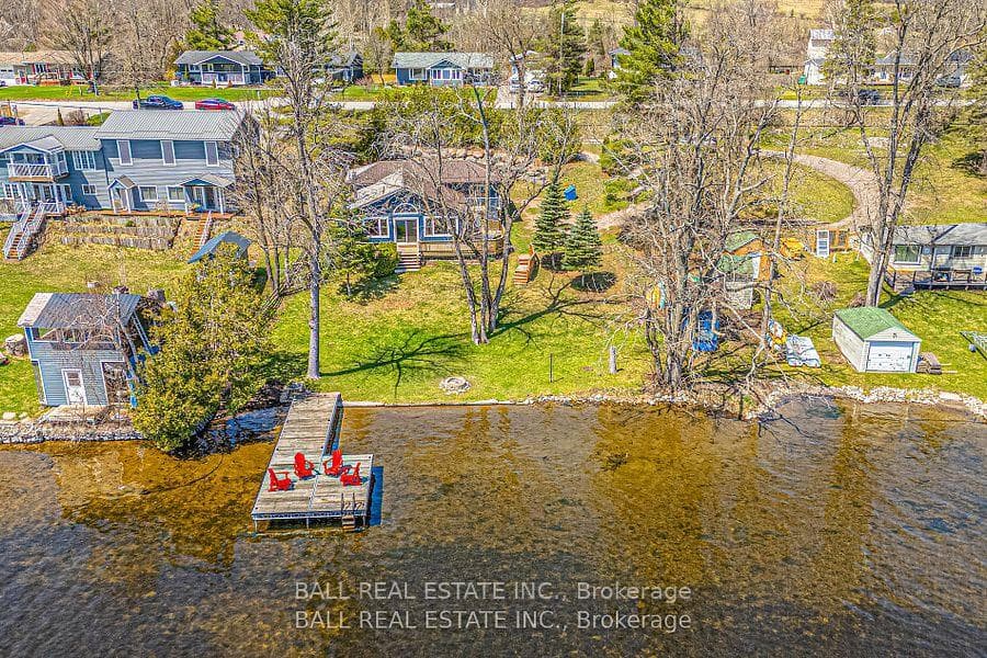 1851 Young's Point Road photo 46
