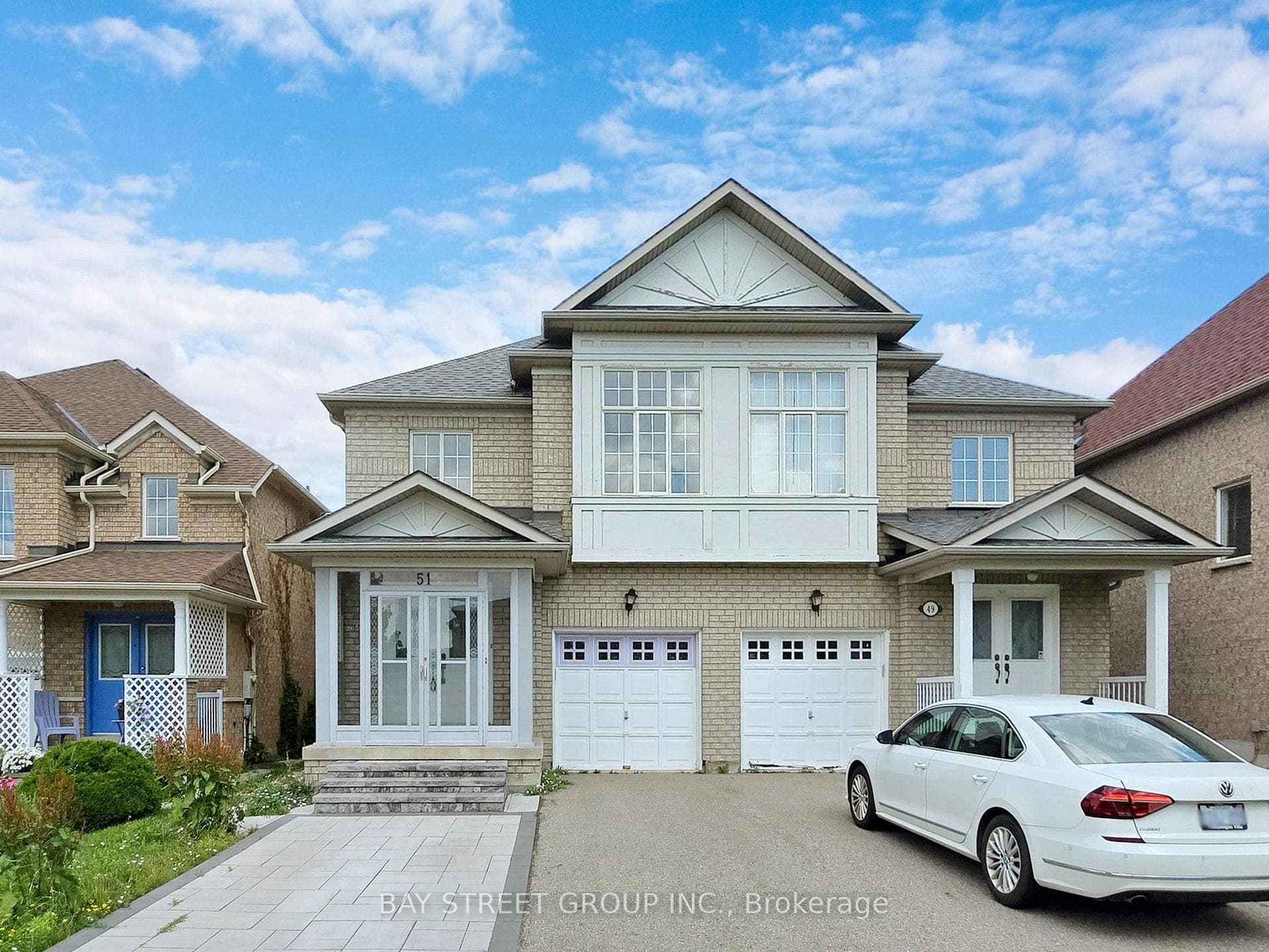 51 Raintree Drive photo 1
