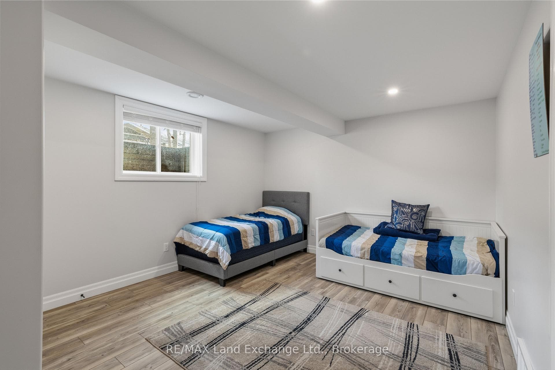 353 Stickel Street photo 28