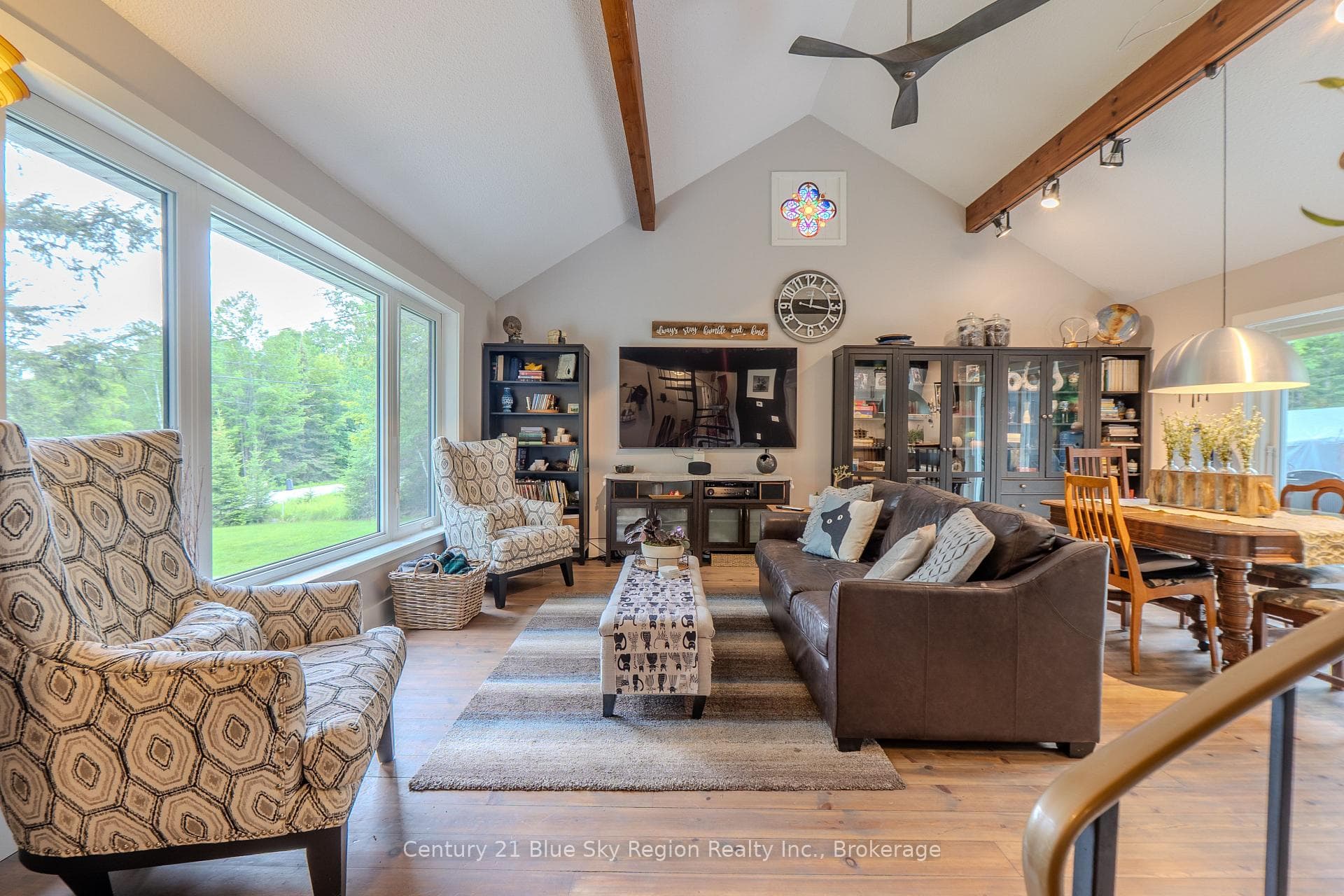 349 Guillemette Road photo 9